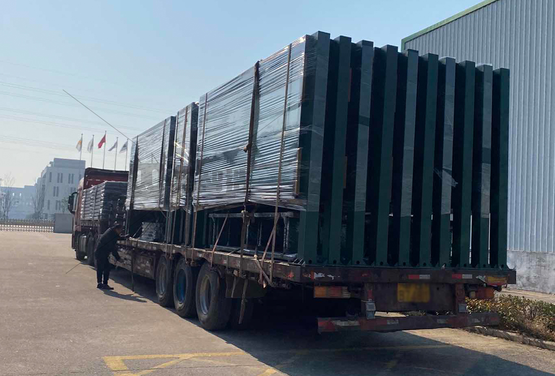 華展公交候車亭，公交站臺生產(chǎn)廠家